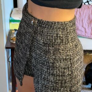 Skorts! Perfect for a NYE party🖤🩶🤍